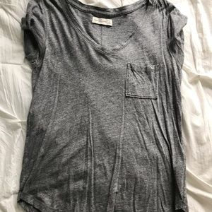 Abercrombie & Fitch V-neck